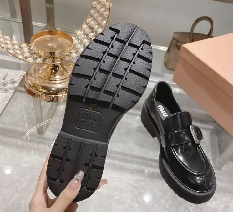 hype Miu Miu Leather Shoes