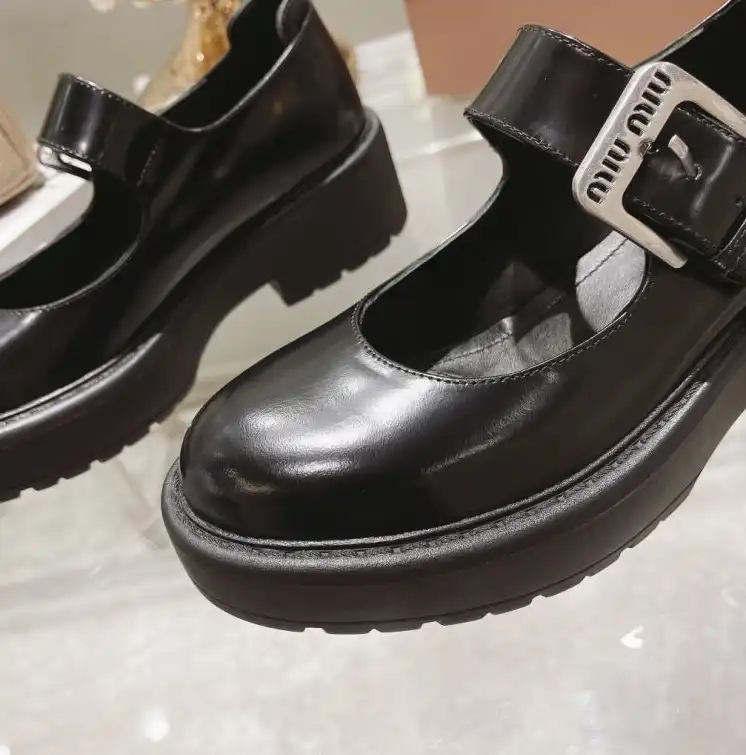 hype Miu Miu Leather Shoes