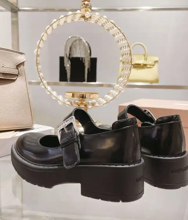 hype Miu Miu Leather Shoes