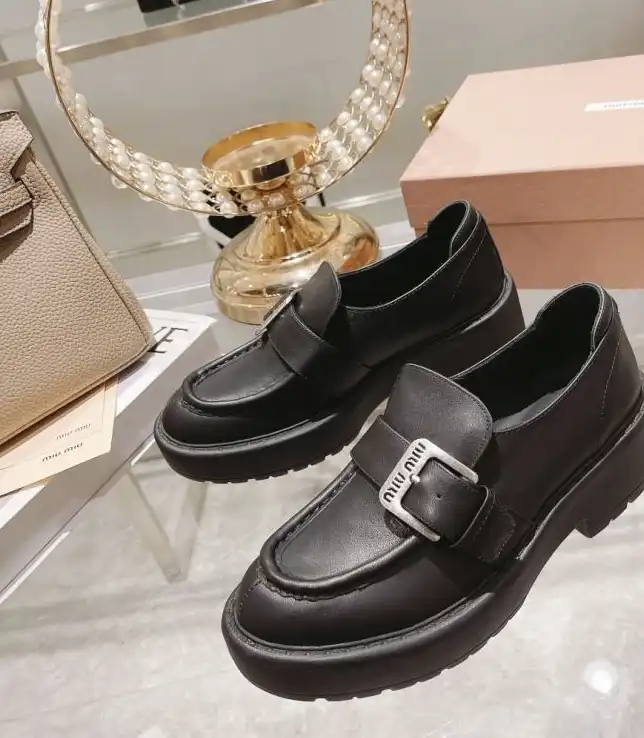 hype Miu Miu Leather Shoes