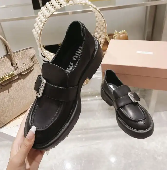 hype Miu Miu Leather Shoes