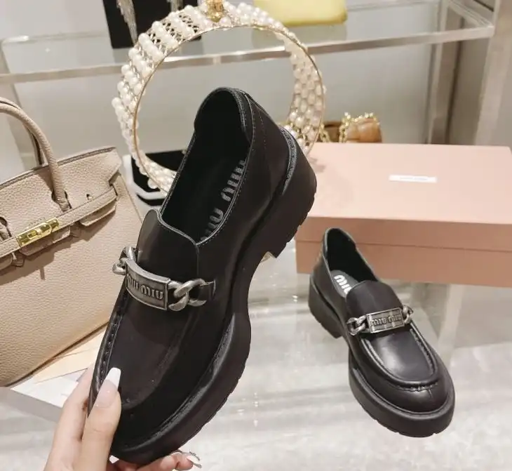 hype Miu Miu Leather Shoes