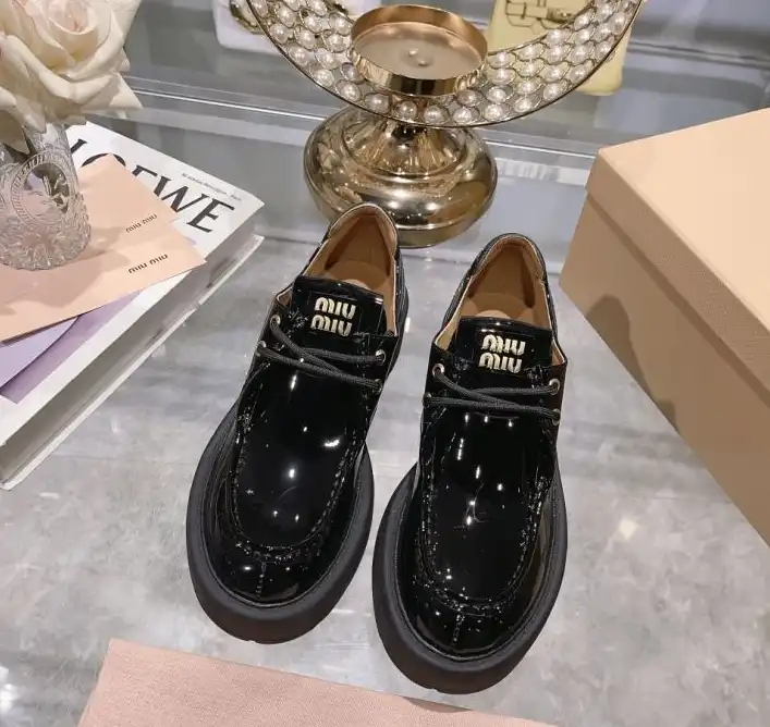 hype Miu Miu Leather Shoes