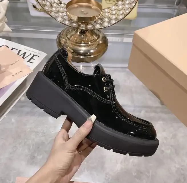 hype Miu Miu Leather Shoes