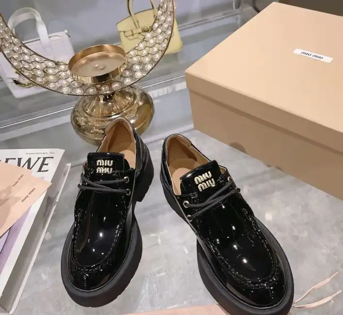 hype Miu Miu Leather Shoes