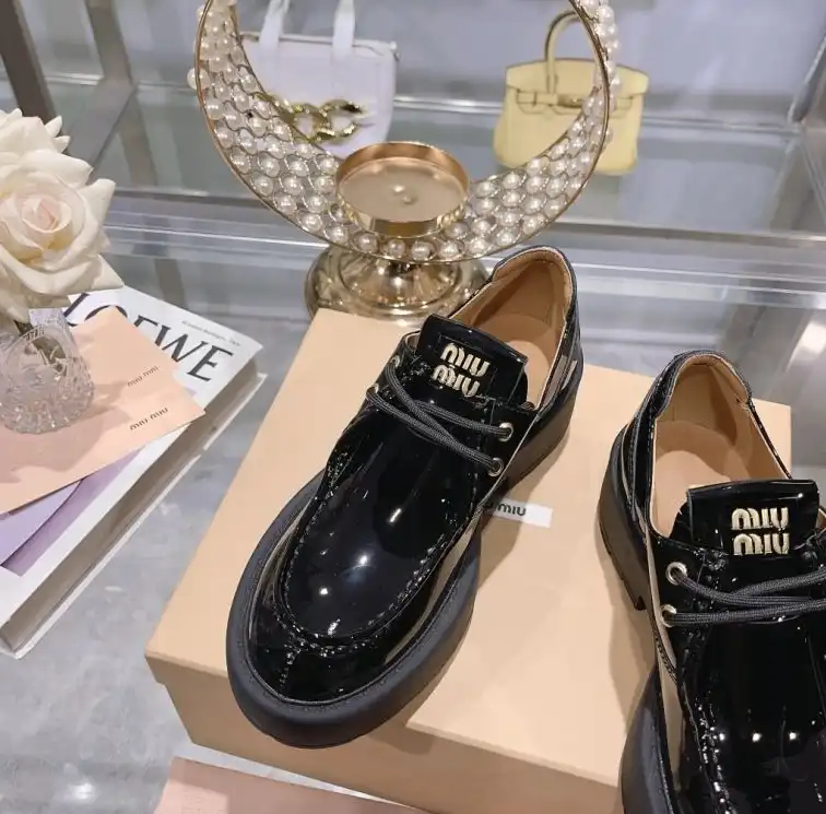 hype Miu Miu Leather Shoes