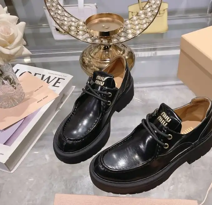 hype Miu Miu Leather Shoes