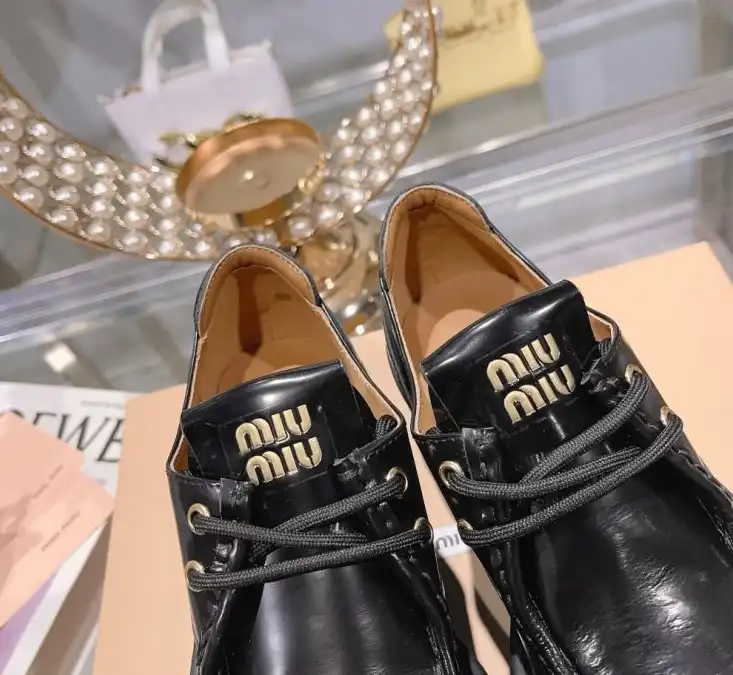 hype Miu Miu Leather Shoes