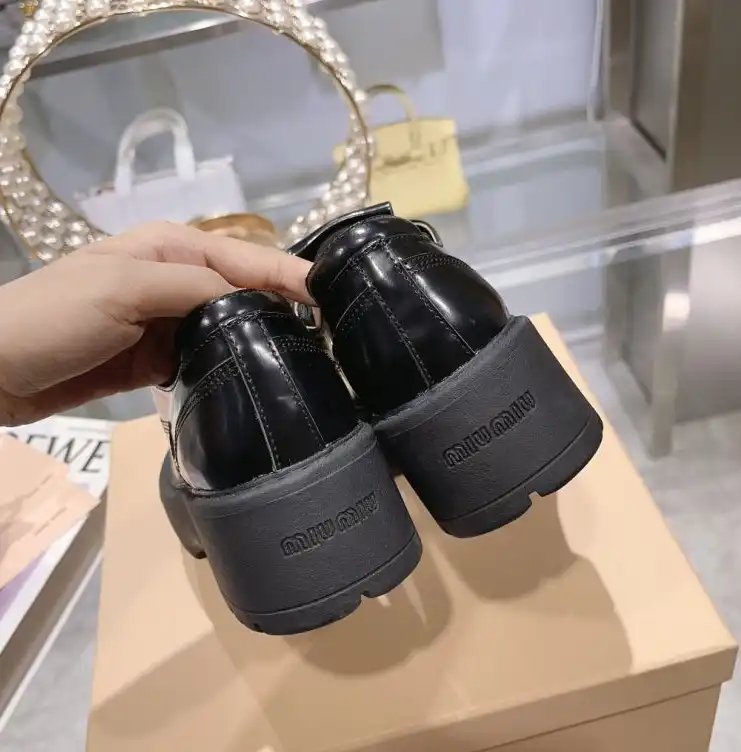 hype Miu Miu Leather Shoes