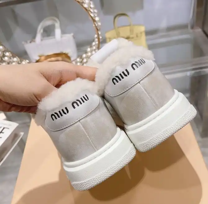 hype Miu Miu Casual Shoes