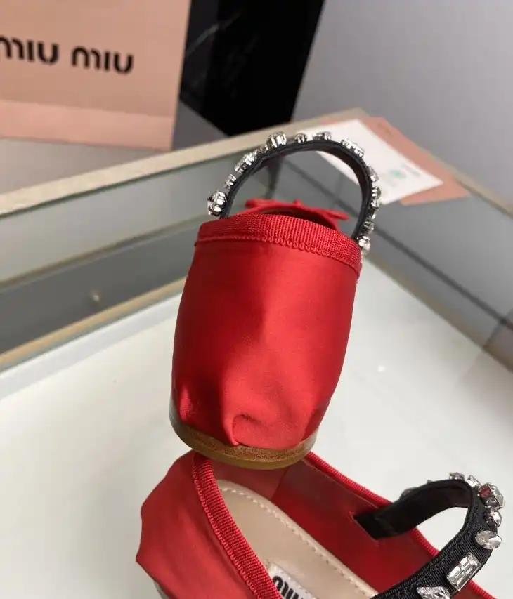 hype Miu Miu flat shoes