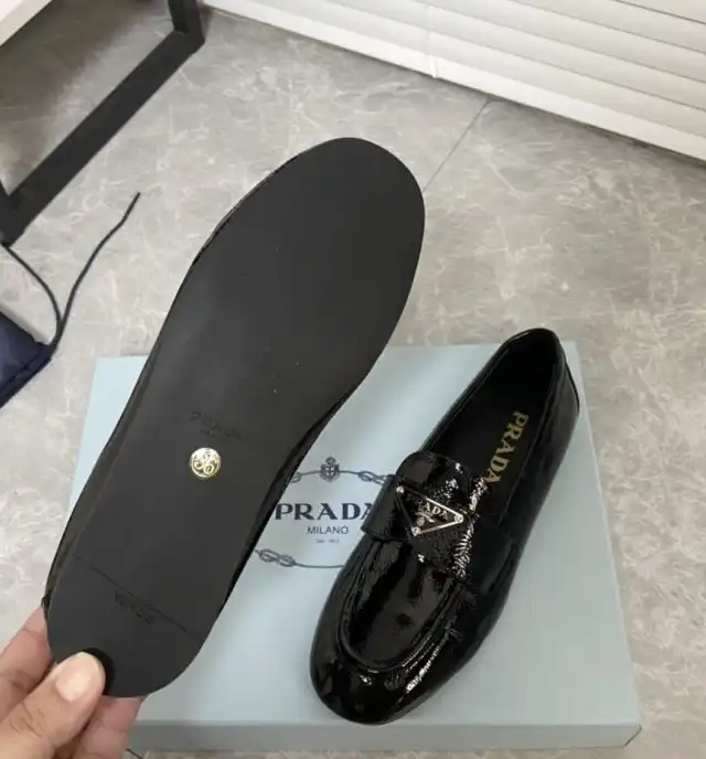 hype Prada Leather Shoes