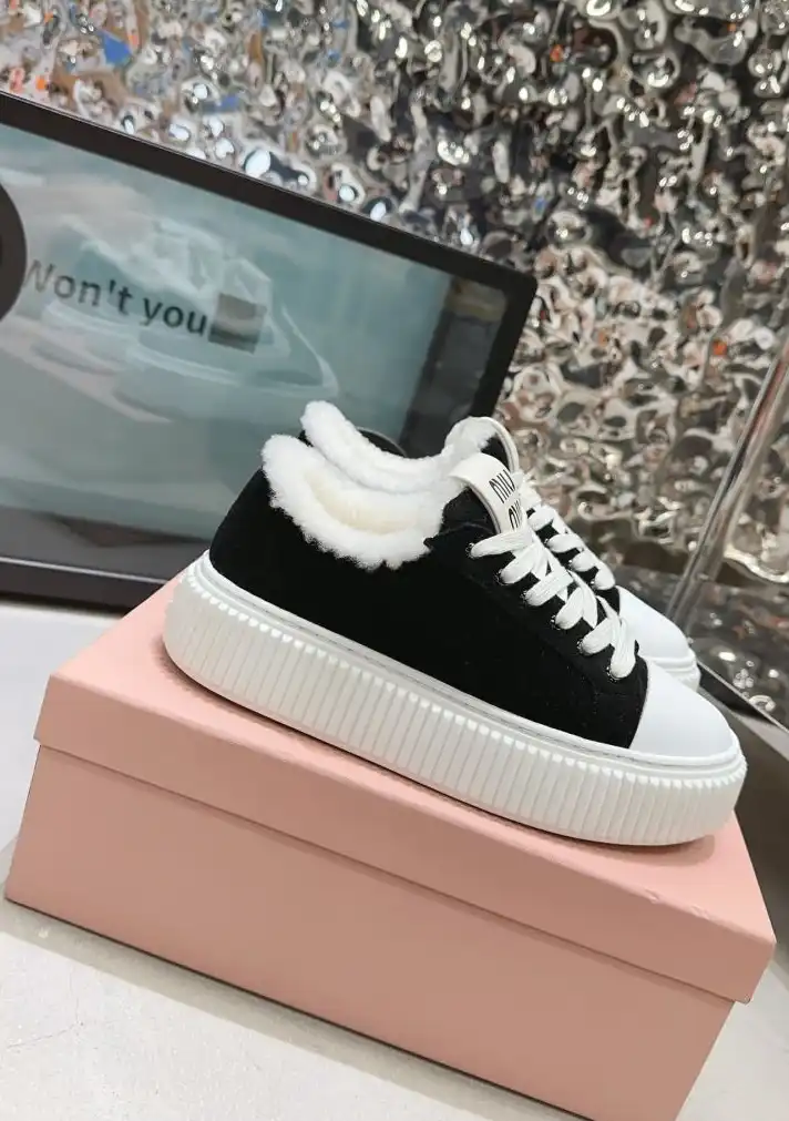 hype Miu Miu Casual Shoes