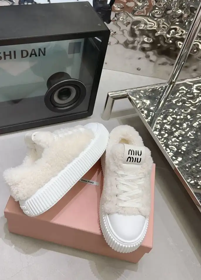 hype Miu Miu Casual Shoes