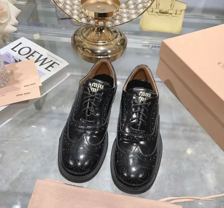 hype Miu Miu Leather Shoes