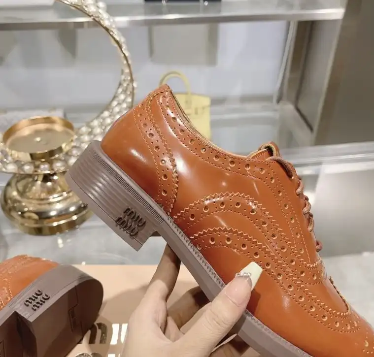 hype Miu Miu Leather Shoes