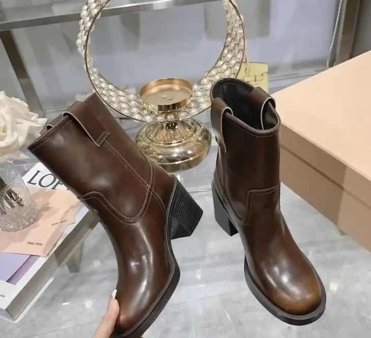 hype Miu Miu Boots