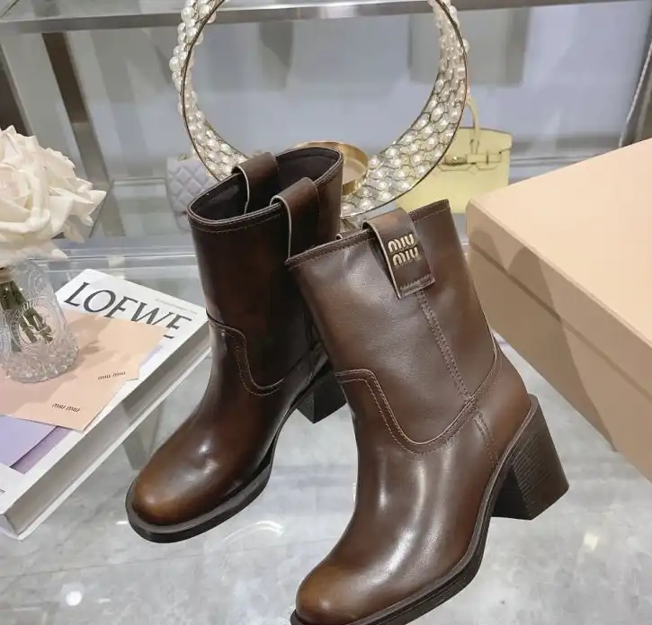 hype Miu Miu Boots