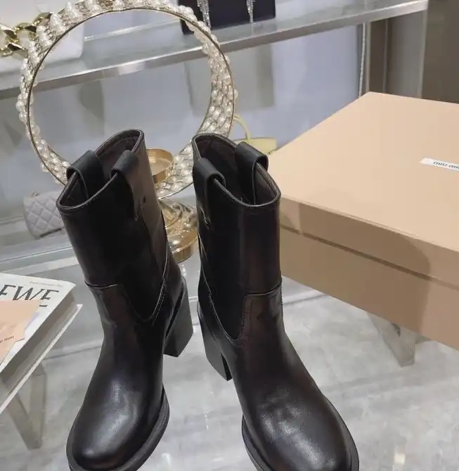 hype Miu Miu Boots