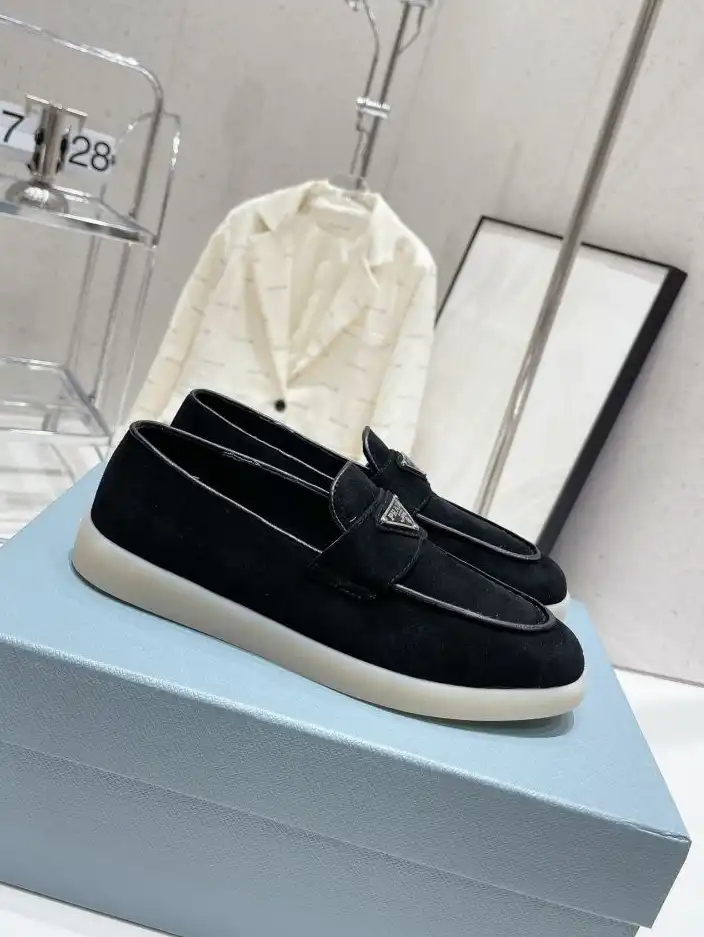 hype Prada Leather Shoes