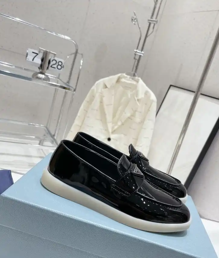 hype Prada Leather Shoes