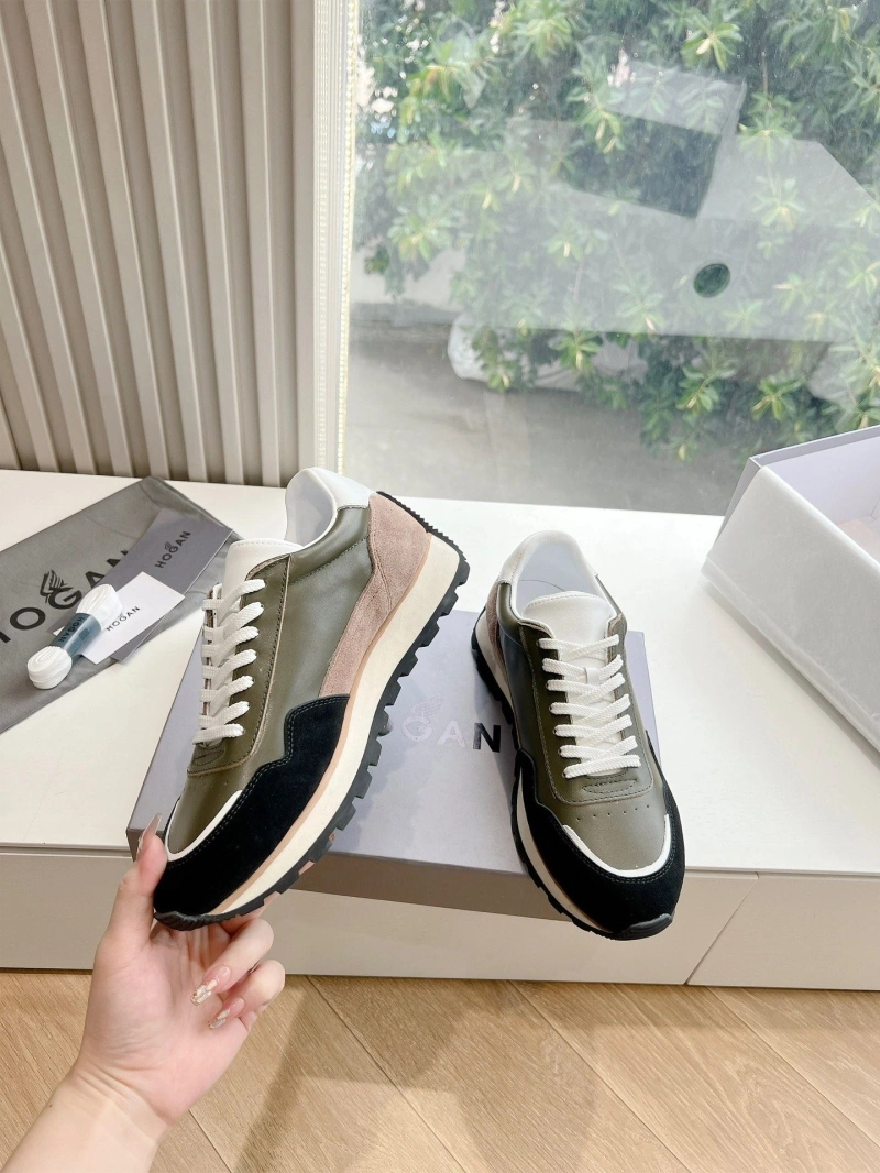 Hogan Sneakers
