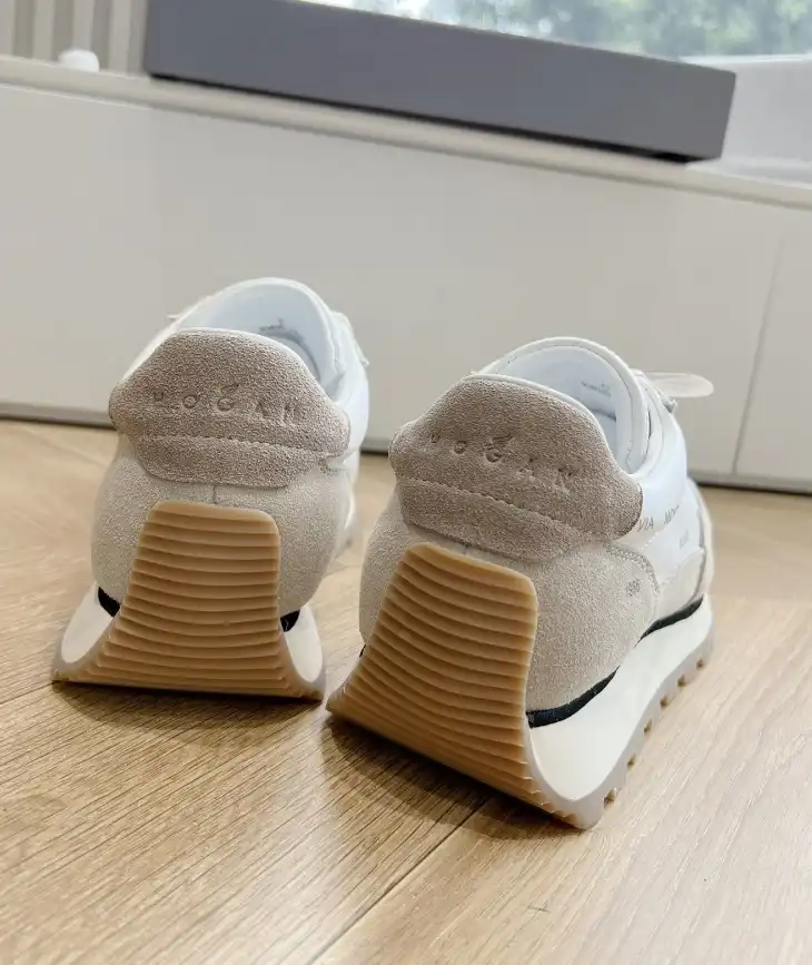 Hogan Sneakers