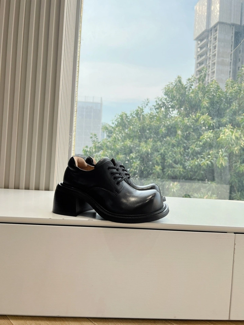 Other Sneakers