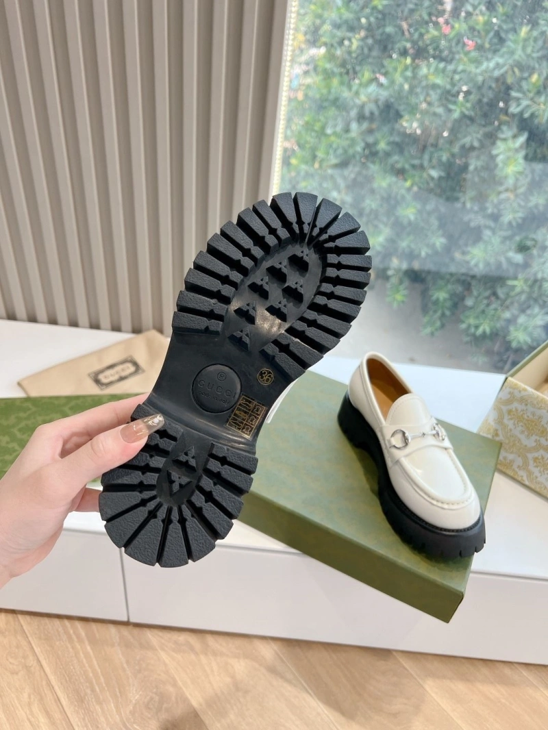 Gucci Leather Shoes