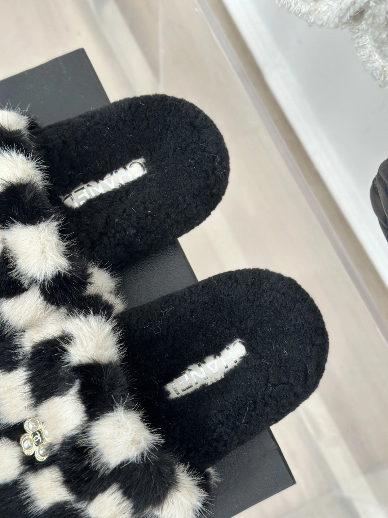 Chanel Slippers