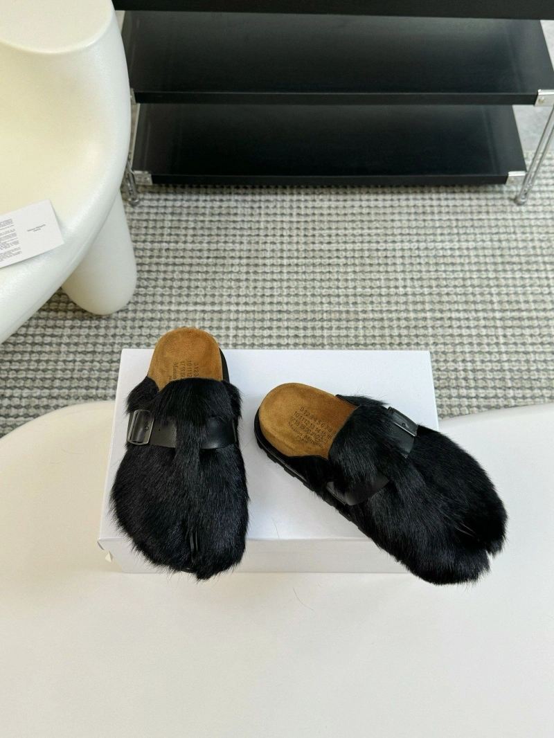 Other Slippers