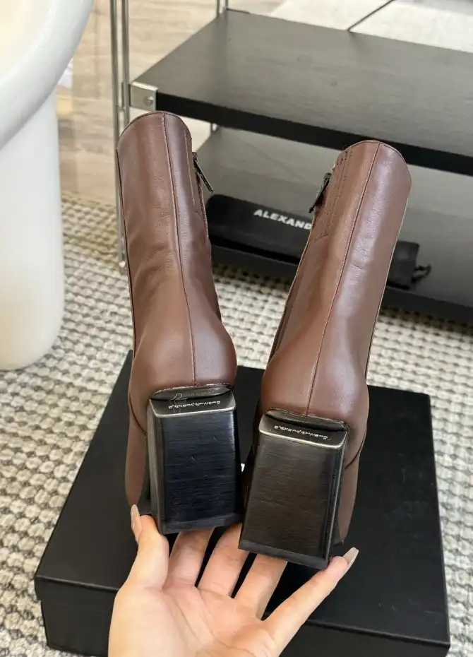 hype Alexander Wang Boots