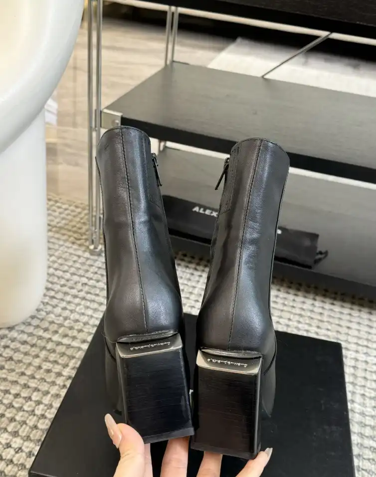 hype Alexander Wang Boots