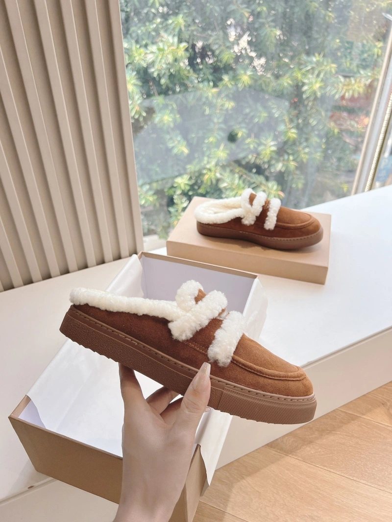 Other Slippers