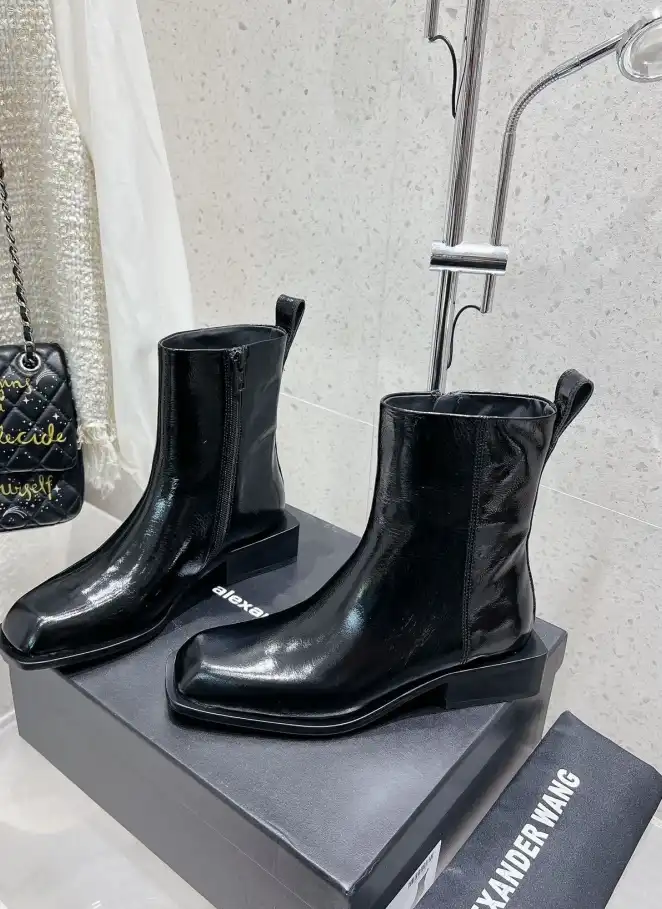 hype Alexander Wang Boots