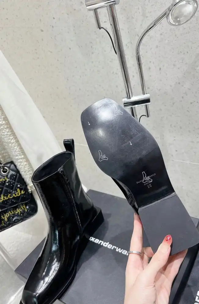 hype Alexander Wang Boots