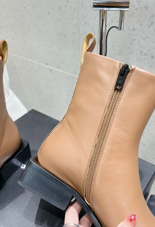 hype Alexander Wang Boots