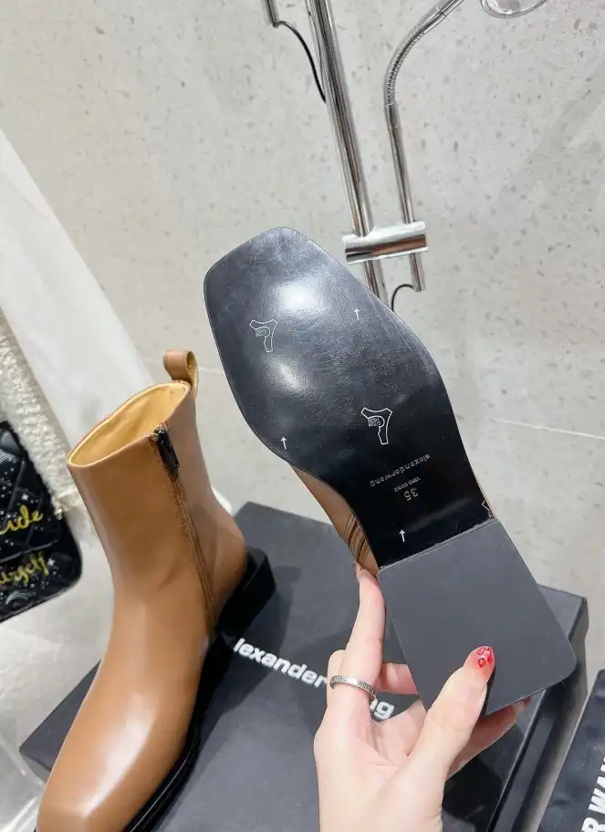 hype Alexander Wang Boots