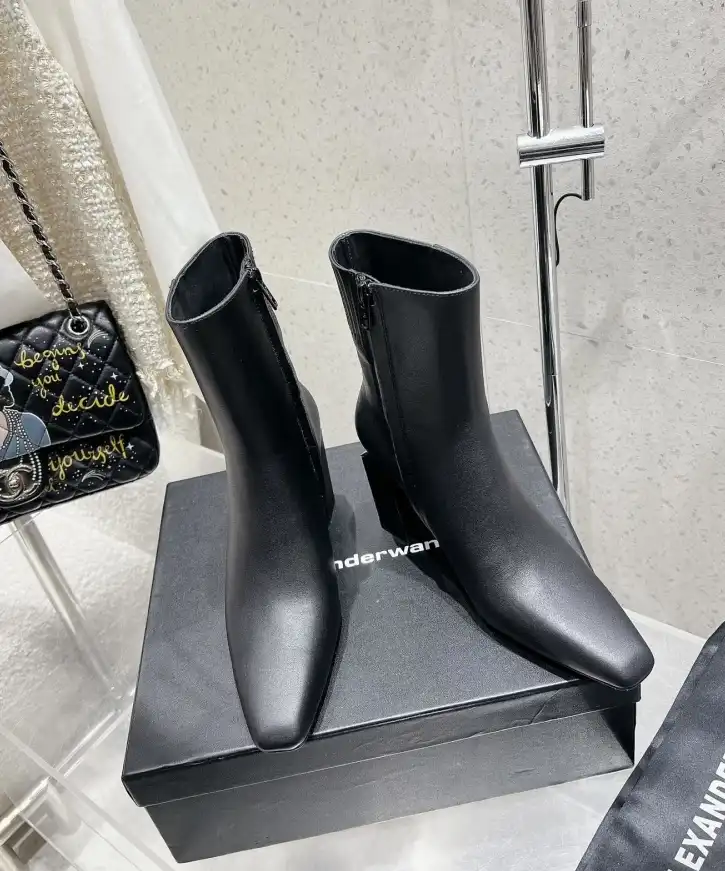 hype Alexander Wang Boots