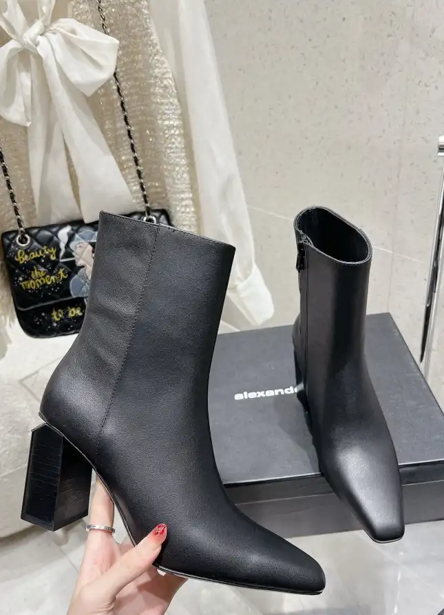 hype Alexander Wang Boots