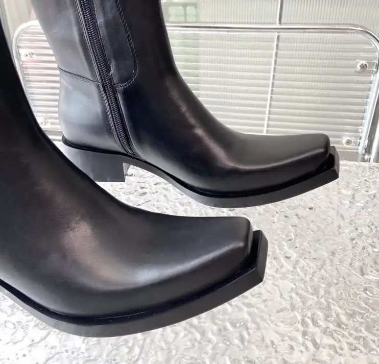 hype Balenciaga Boots