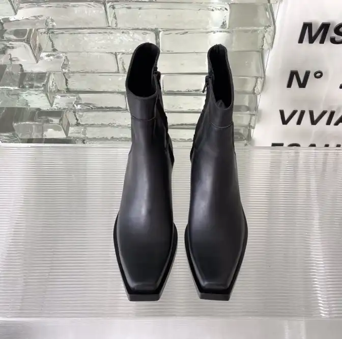 hype Balenciaga Boots