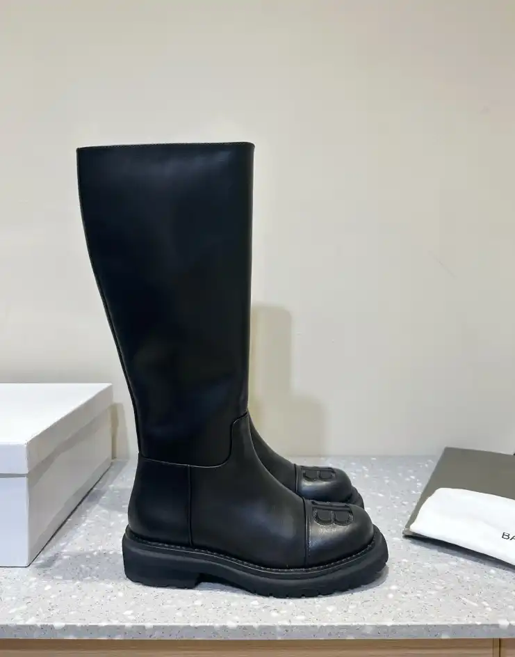 hype Balenciaga Boots