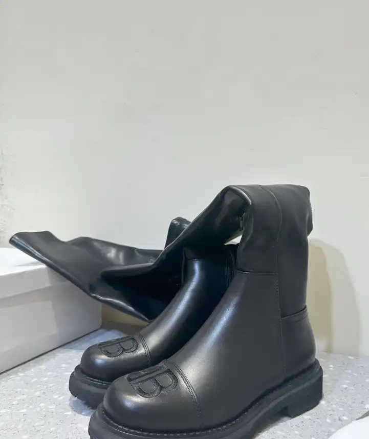 hype Balenciaga Boots