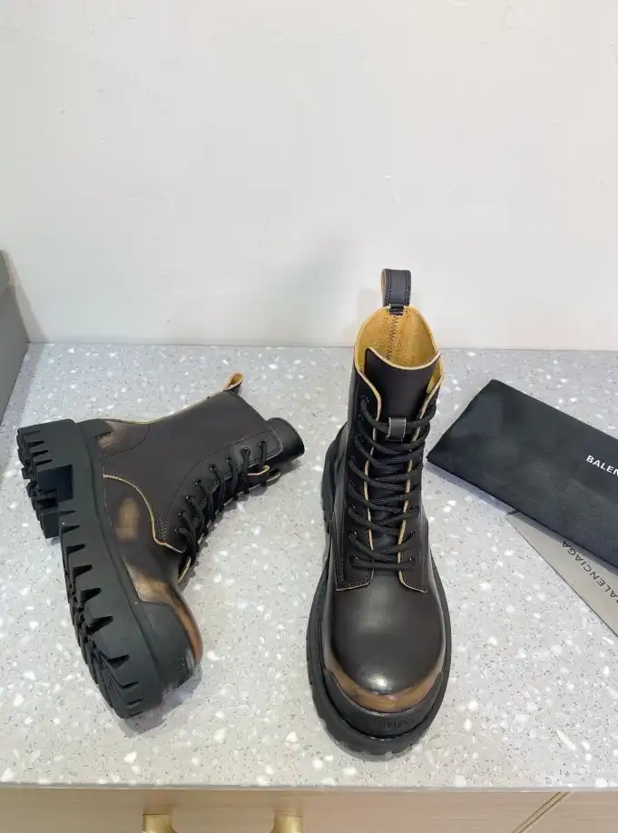 hype Balenciaga Boots