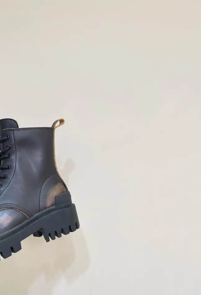 hype Balenciaga Boots