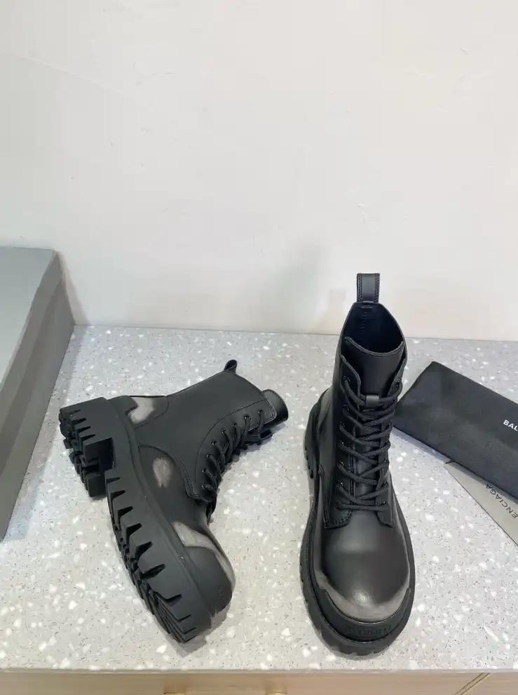 hype Balenciaga Boots