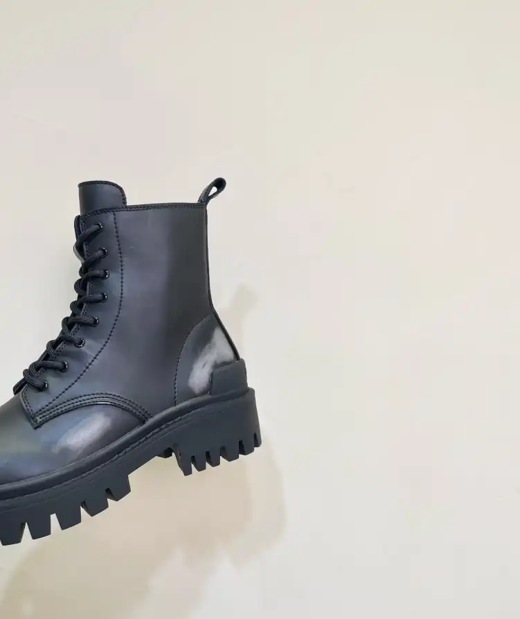 hype Balenciaga Boots