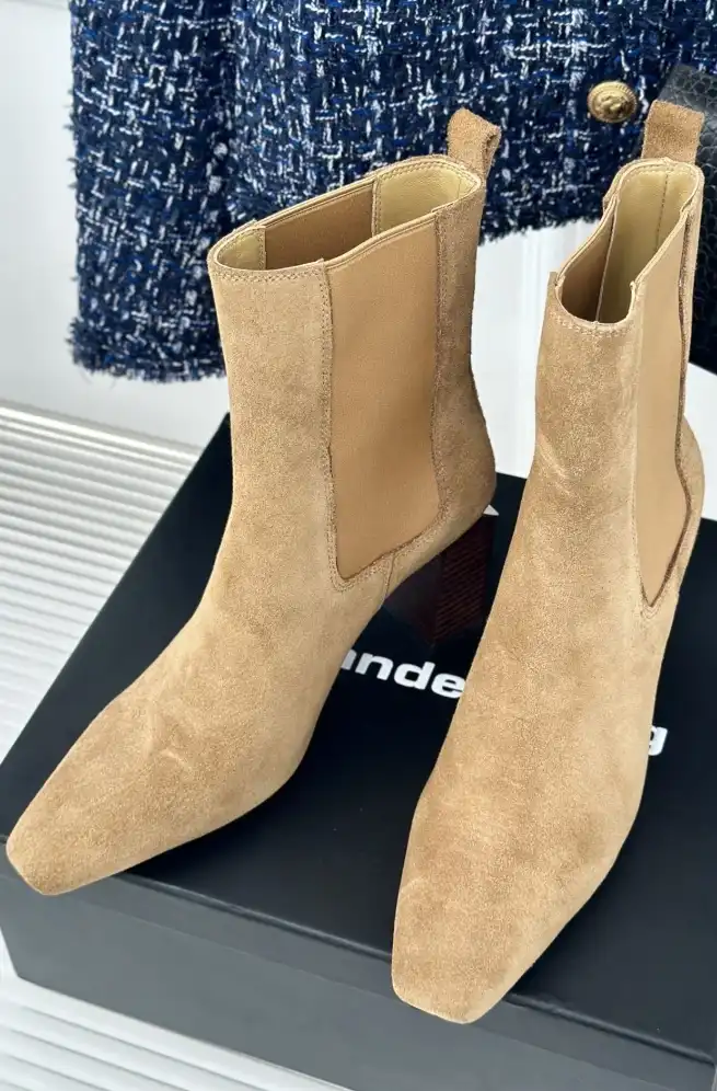 hype Alexander Wang Boots