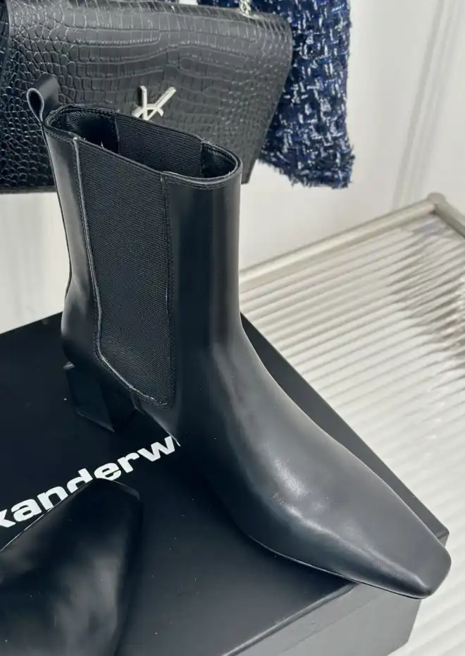 hype Alexander Wang Boots